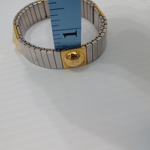 AVON Stretch Bracelet Two Tone Gold Silver Pyramid Stud 7-8" - Picture 7 of 9